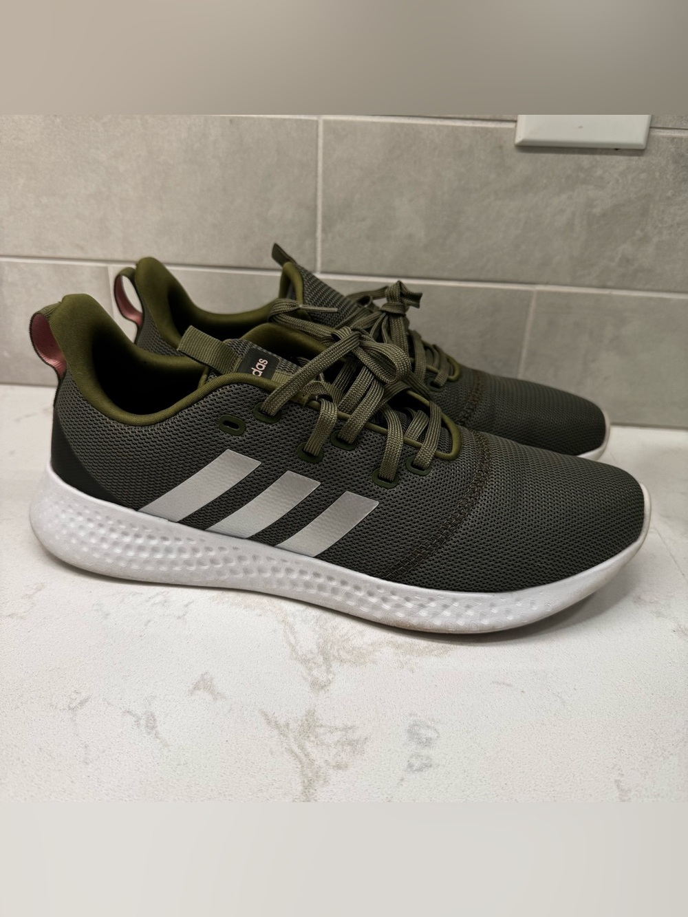 adidas womans 12 Mesh running Trainer Sneakers - Olive Green & White